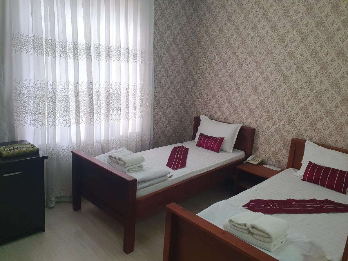 Qamar Hotel Buxoro Luaran gambar