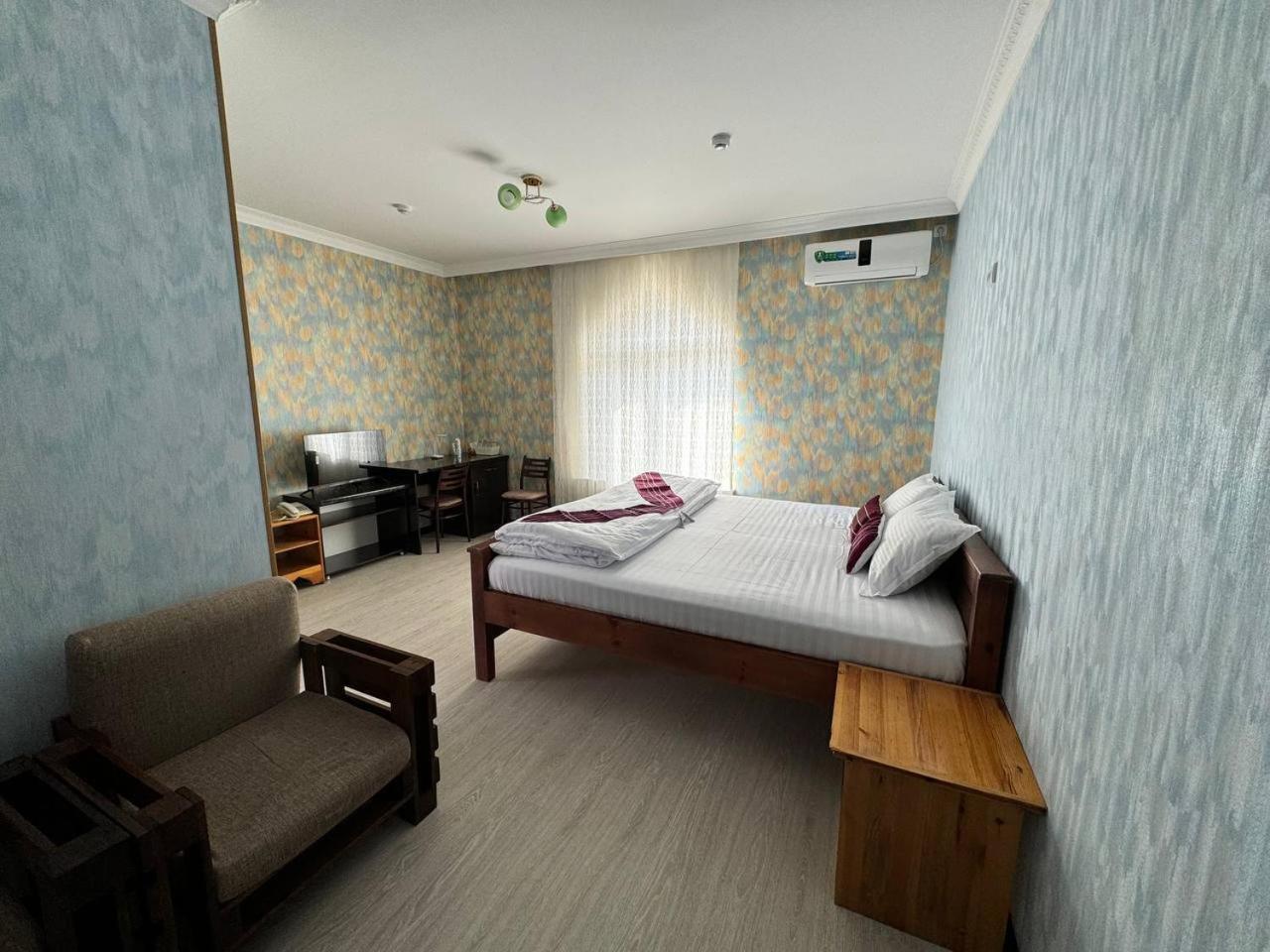 Qamar Hotel Buxoro Luaran gambar
